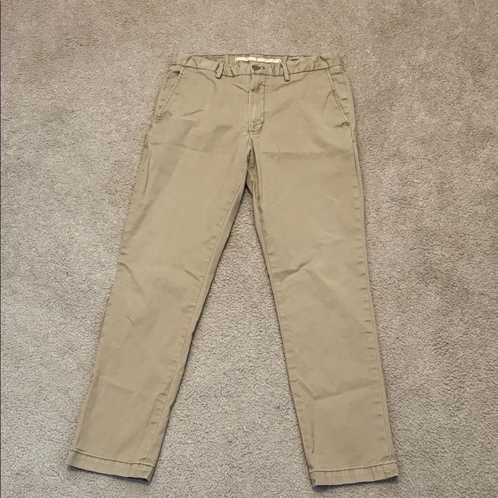Banana Republic Men's Khaki Chinos
